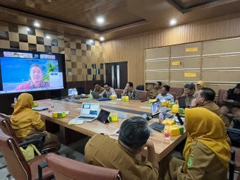 kadis-yuliansyah-yakin-atasi-problem-buaya-paparan-antara-kajian-buaya-darat-dorong-potensi-ekonomi-dan-penyelesaian-konflik-sosial-di-masyarakat